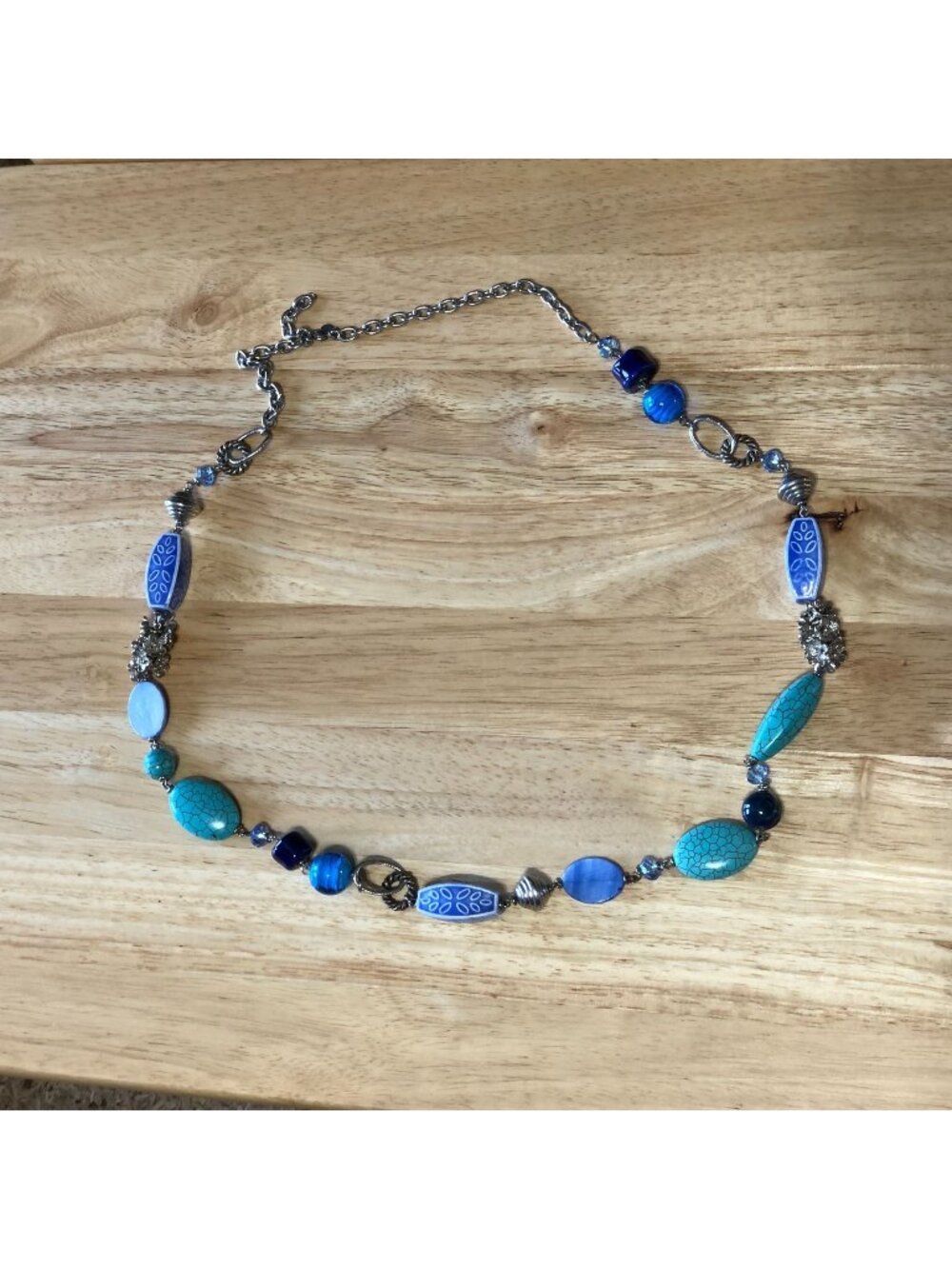 Premier Designs Blue Turquoise Beaded Necklace Purple Silver Tone 24" Cira 2010